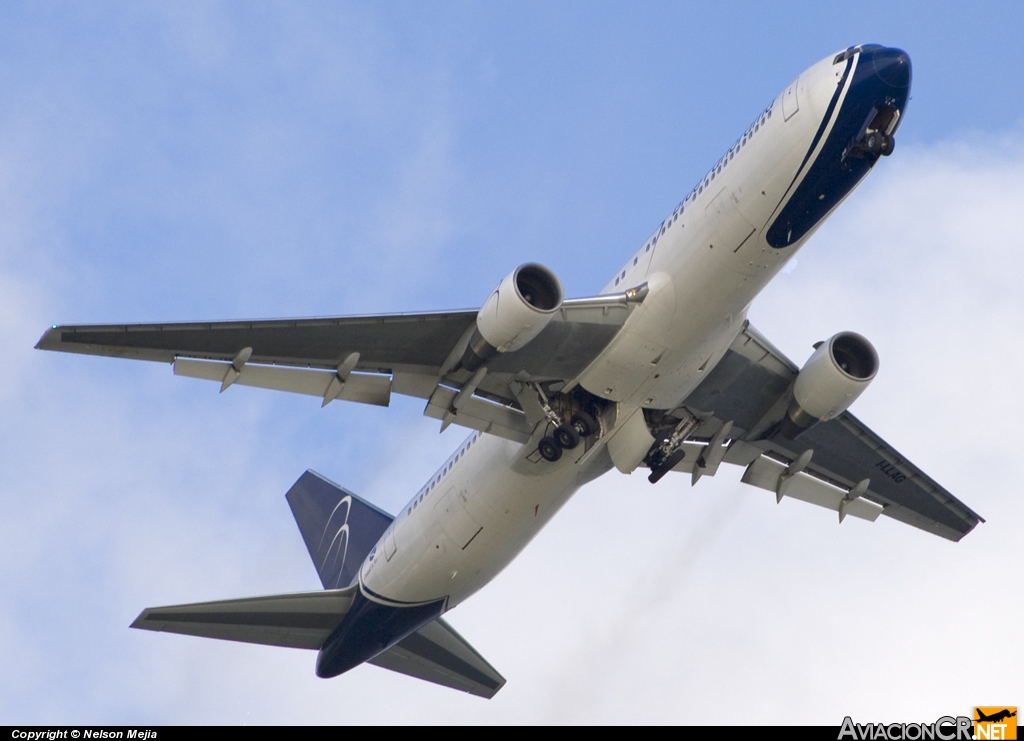 I-LLAG - Boeing 767-330/ER - Blue Panorama Airlines