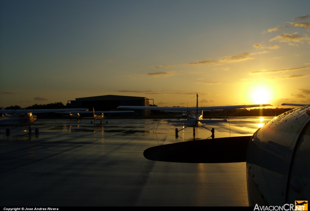 N737TP - Cessna 172N - Desconocida