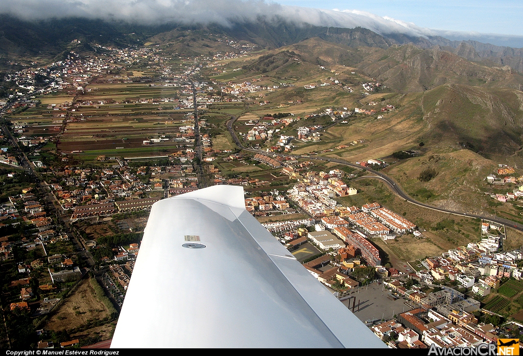 D-ESCR - Diamond Aircraft DA-40D Diamond Star TDI - Private