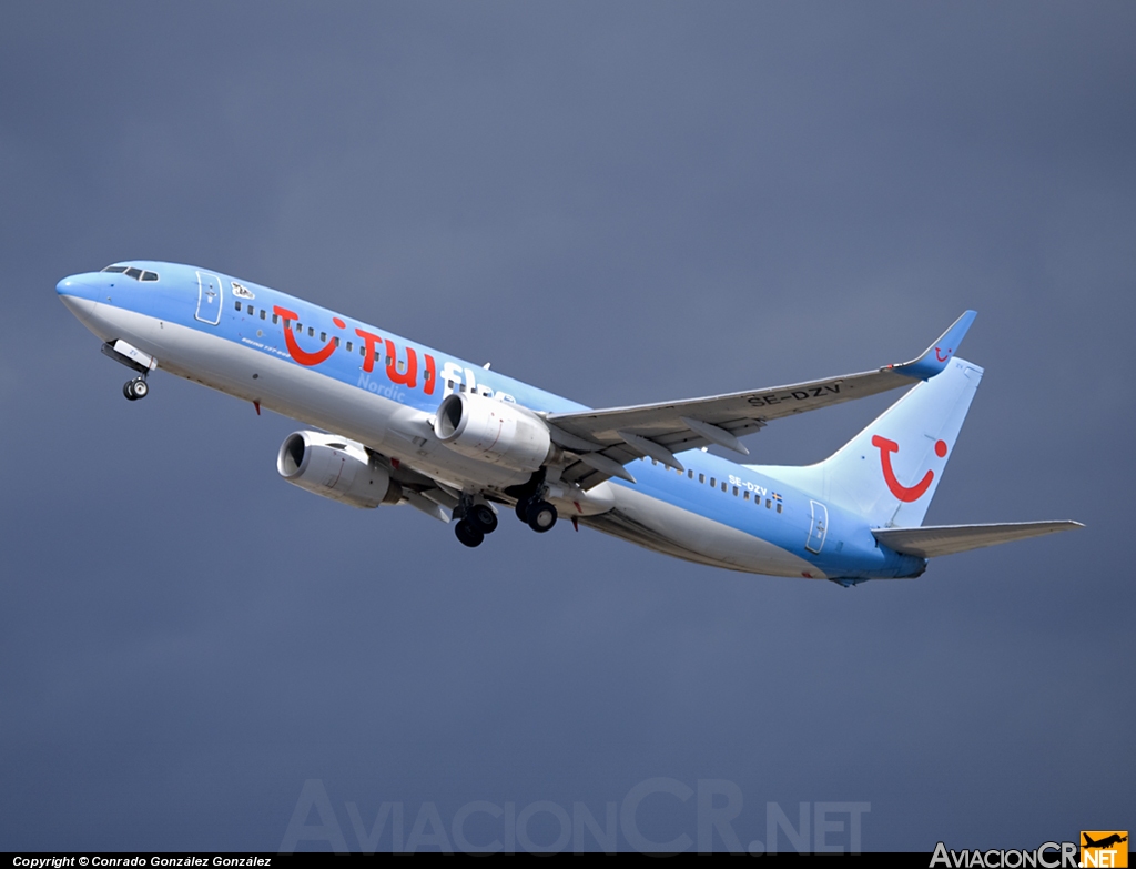 SE-DZV - Boeing 737-804 - TUI Fly