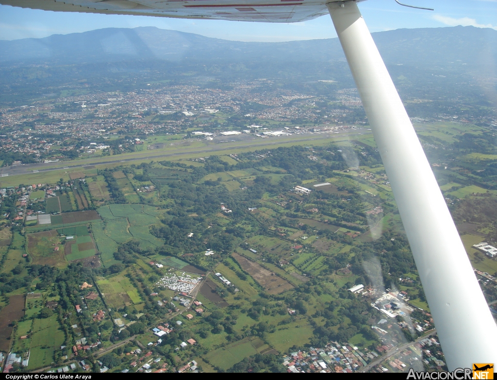 TI-ANB - Cessna 172B Skyhawk - IACA - Instituto Aeronautico Centroamericano