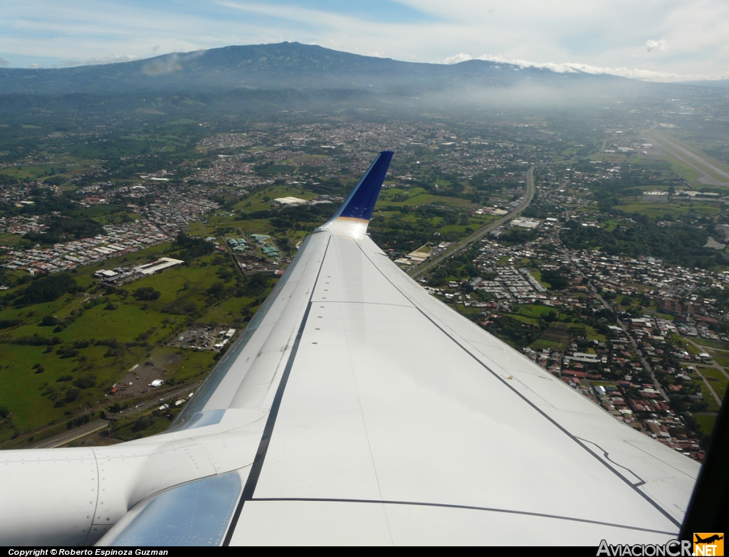 N37420 - Boeing 737-924/ER - Continental Airlines