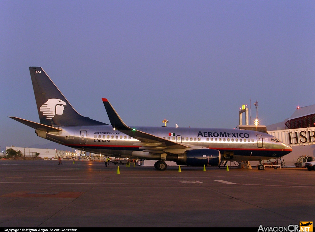 N904AM - Boeing 737-752 - Aeromexico