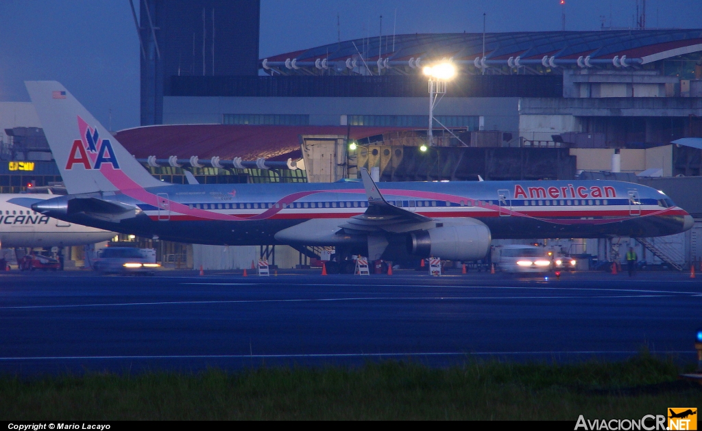 N664AA - Boeing 757-223 - American Airlines