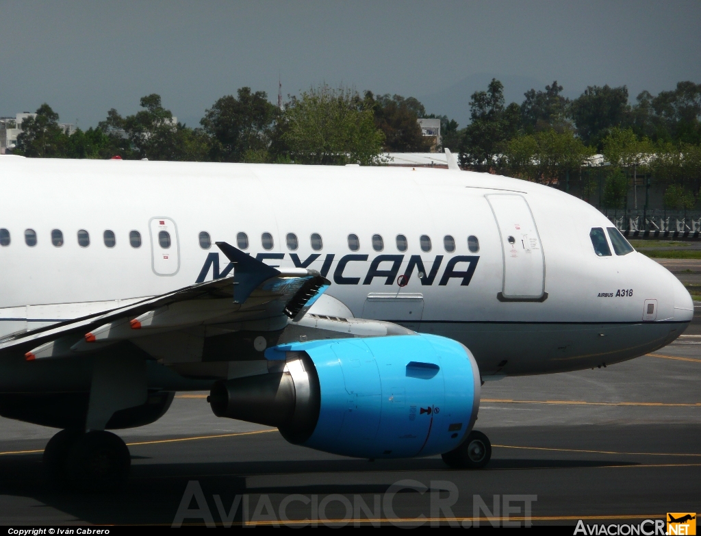 XA-UBV - Airbus A318-111 - Mexicana