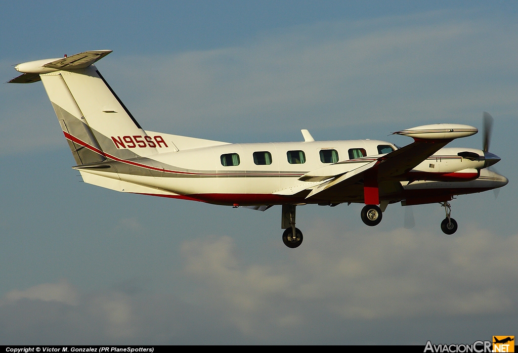 N95SA - Piper PA-42 Cheyenne III - Privado