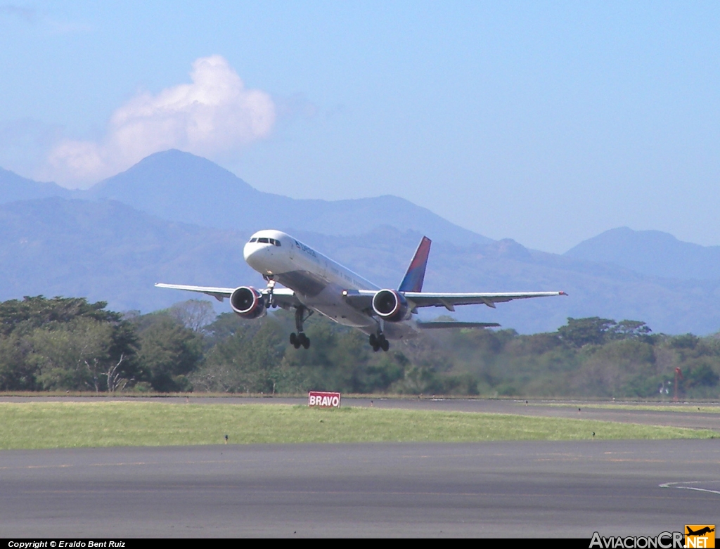 N631DL - Boeing 757-232 - Delta Air Lines