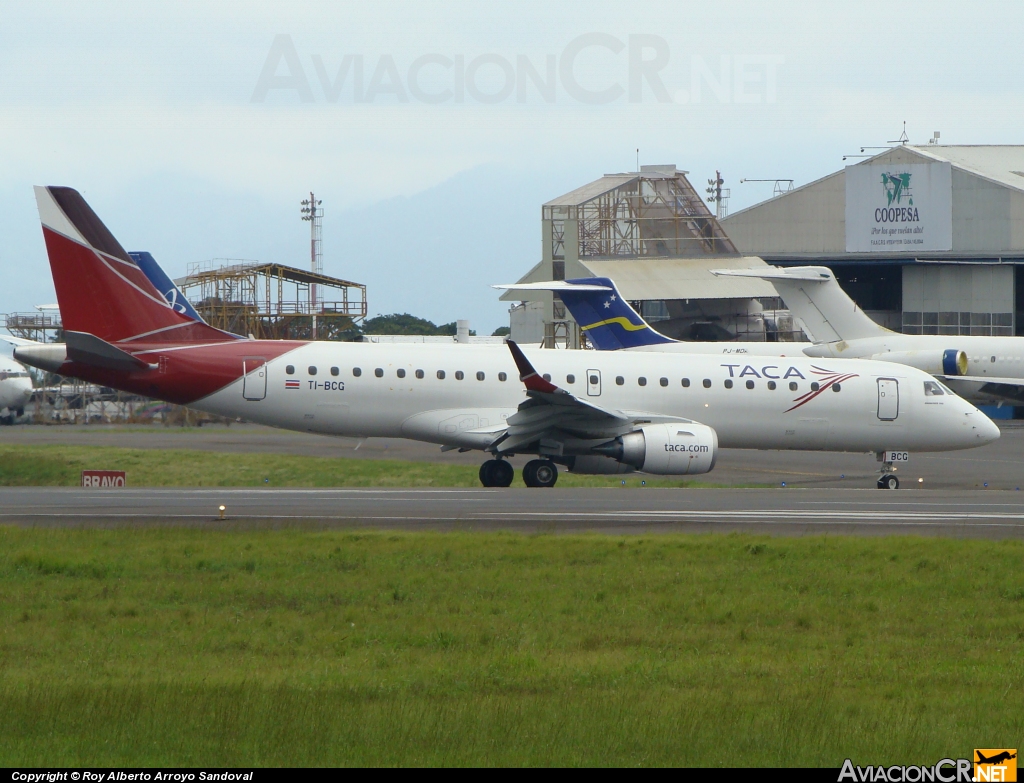 TI-BCG - Embraer 190-100IGW - TACA International Airlines
