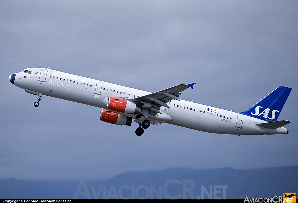 LN-RKK - Airbus A321-232 - Scandinavian Airlines - SAS