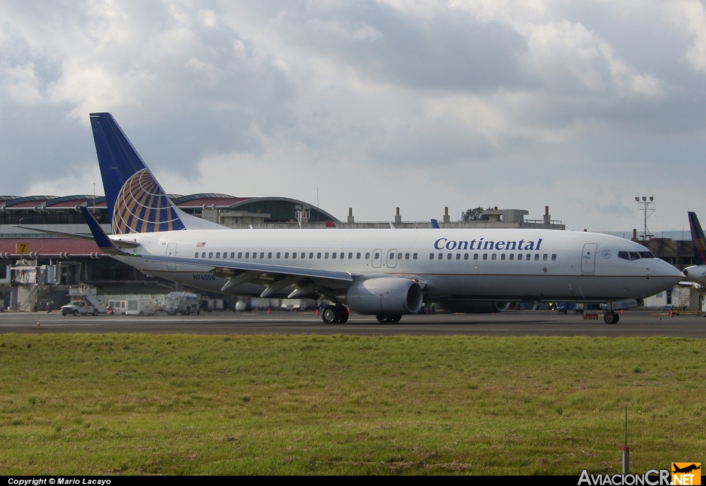 N76508 - Boeing 737-824 - United Airlines