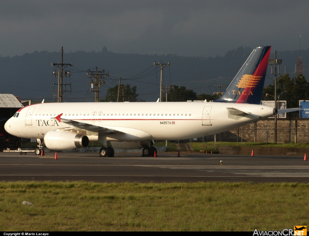 N495TA - Airbus A320-233 - TACA