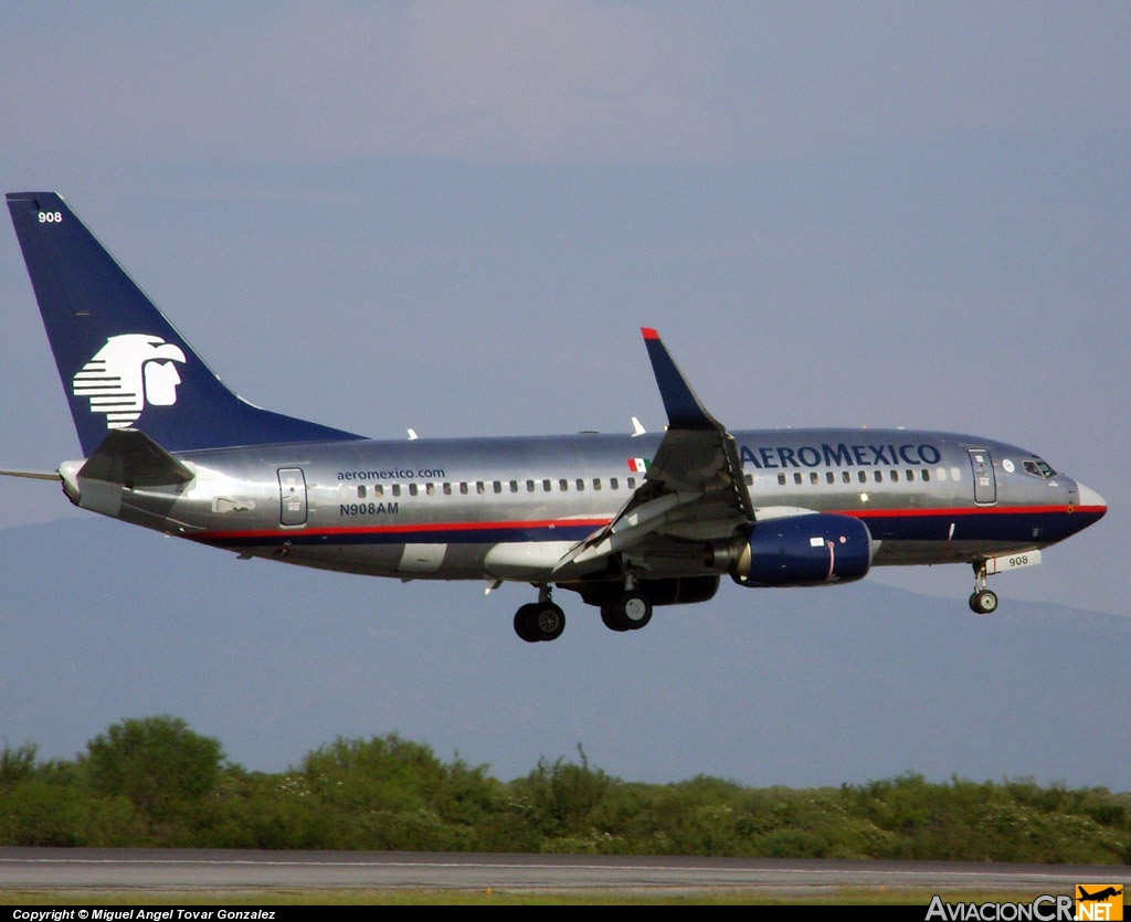 N908AM - Boeing 737-752 - Aeromexico