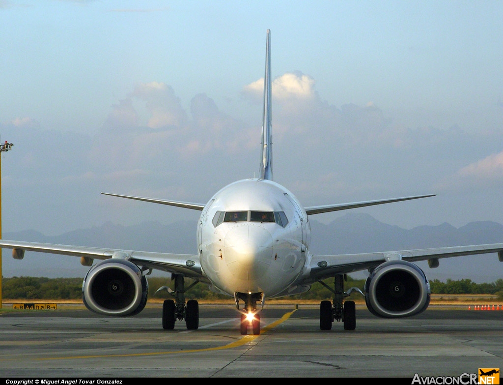 EI-DRD - Boeing 737-752 - Aeromexico