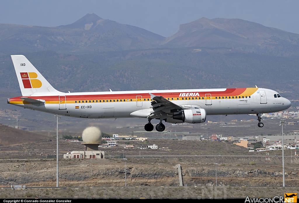 EC-IXD - Airbus A321-211 - Iberia