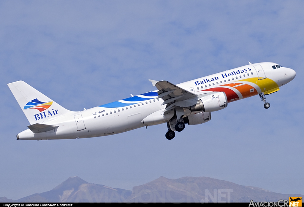 LZ-BHD - Airbus A320-211 - Balkan Holidays