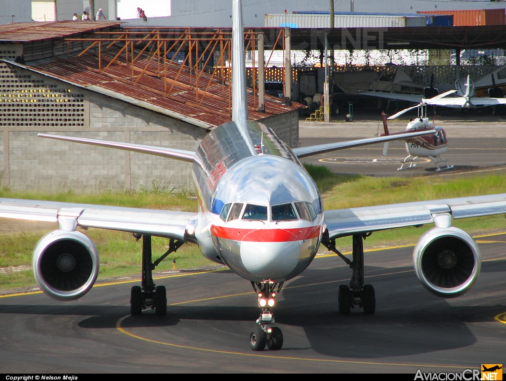 N190AA - Boeing 757-223 - American Airlines