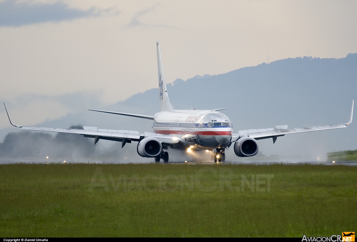 N913AN - Boeing 737-823 - American Airlines