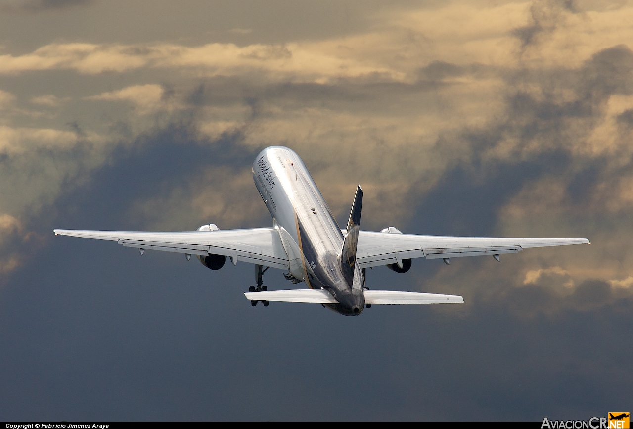 N451UP - Boeing 757-24APF - UPS - United Parcel Service