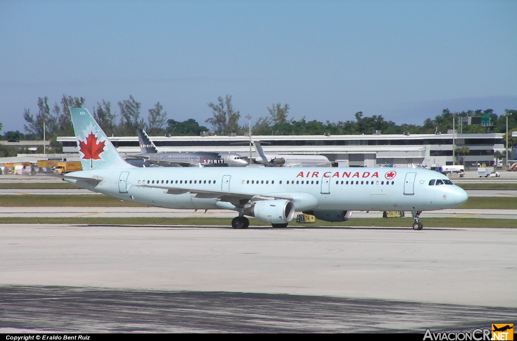 C-GIUB - Airbus A321-212 - Air Canada