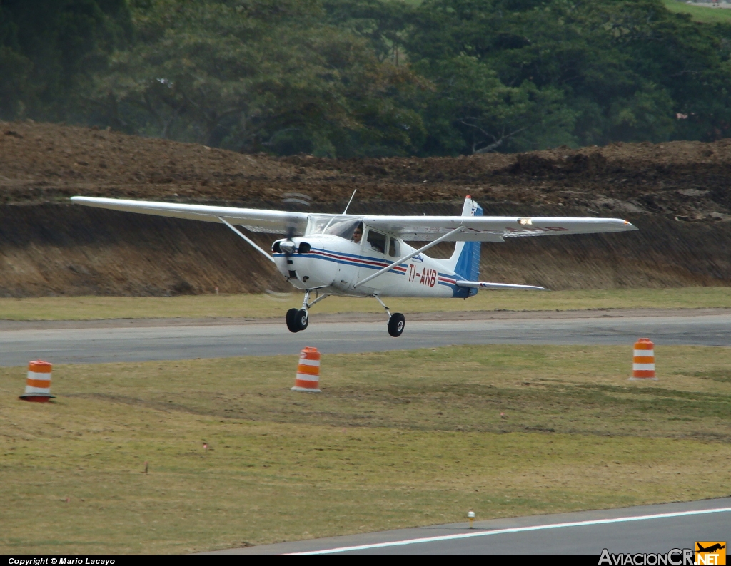 TI-ANB - Cessna 172B Skyhawk - Privado
