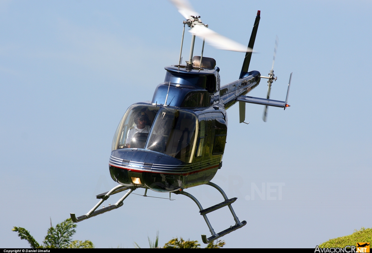 YS-1002P - Bell 206L-1 LongRanger - Privado