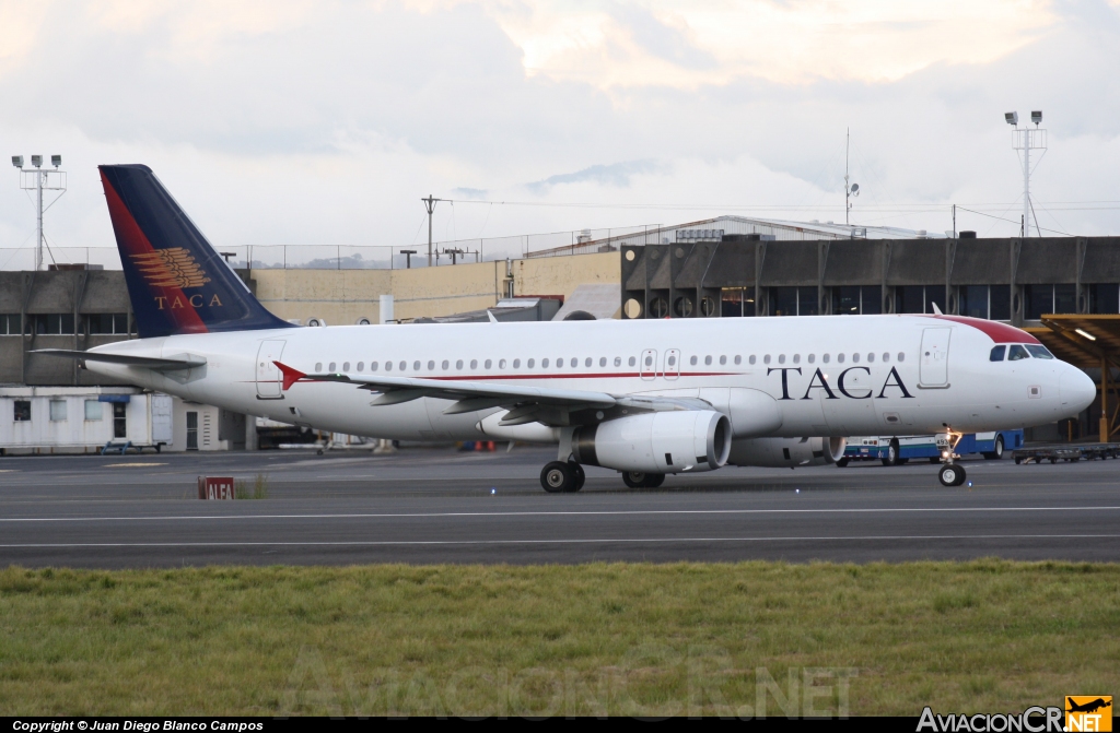 N493TA - Airbus A320-233 - TACA