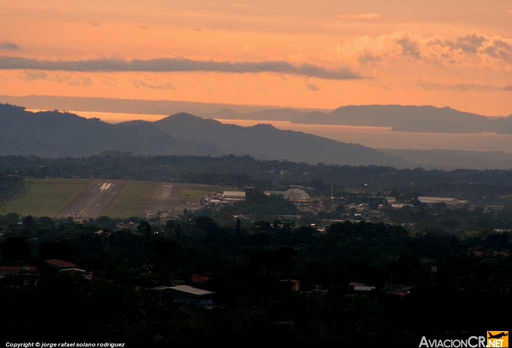 MROC - Aeropuerto - Aeropuerto