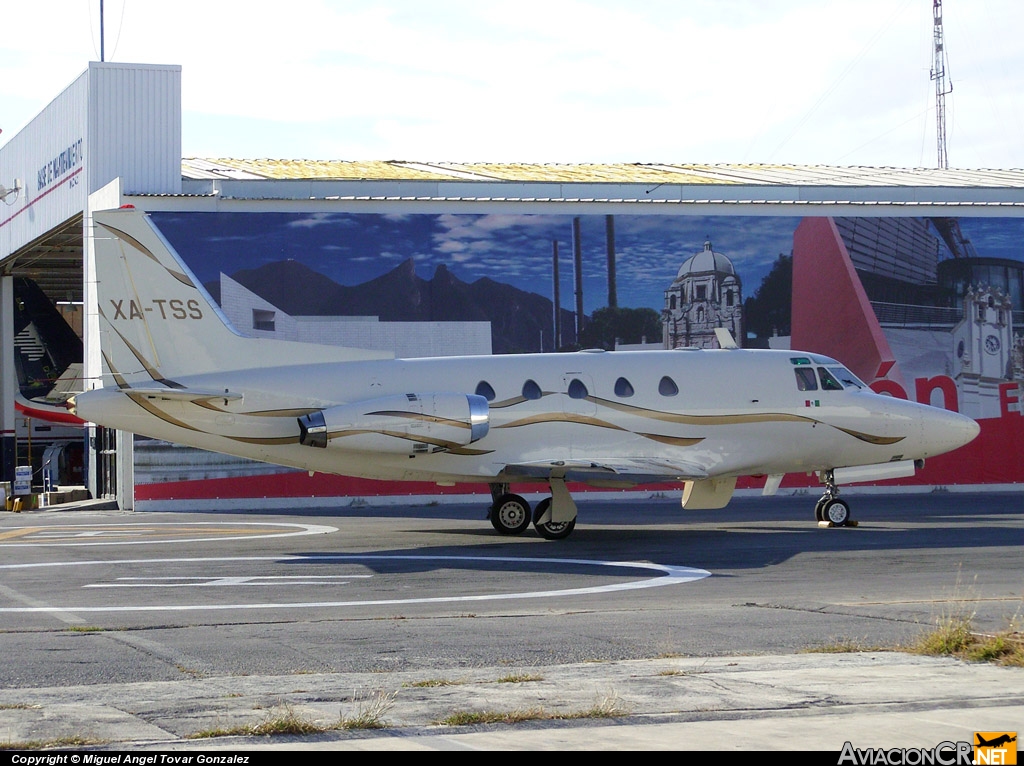 XA-TSS - Rockwell NA-265-60 Sabre - Privado