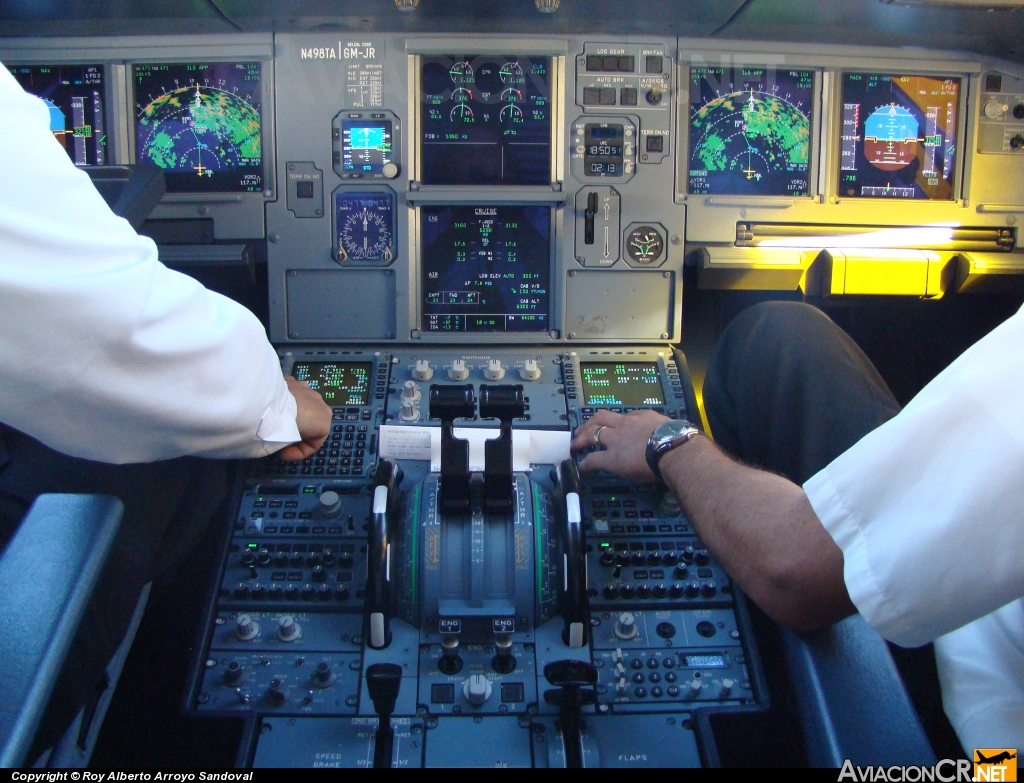 N498TA - Airbus A320-233 - TACA