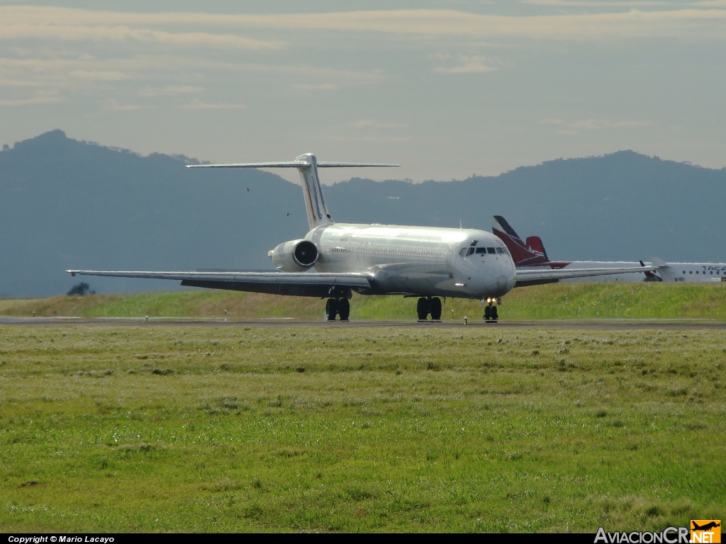 N486SH - McDonnell Douglas MD-82 (DC-9-82) - Desconocida