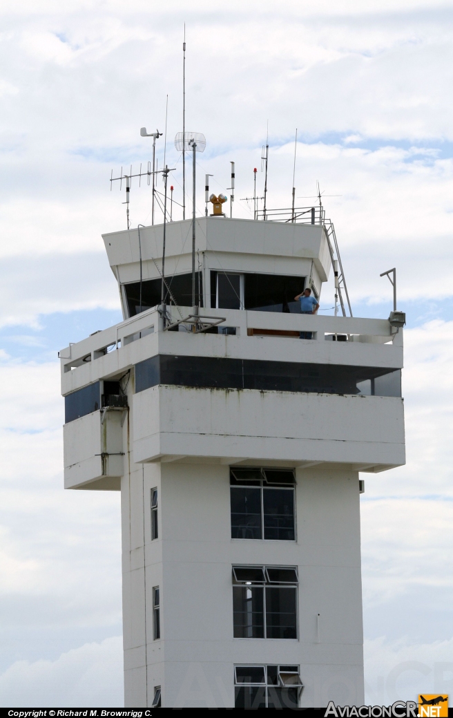  -  - Aeropuerto