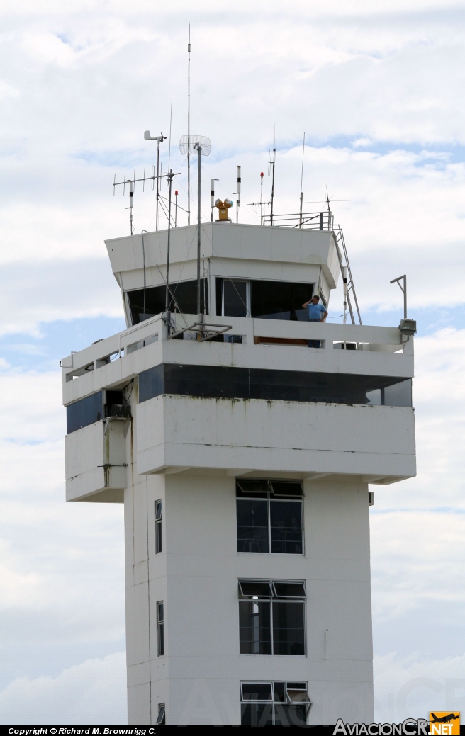  -  - Aeropuerto