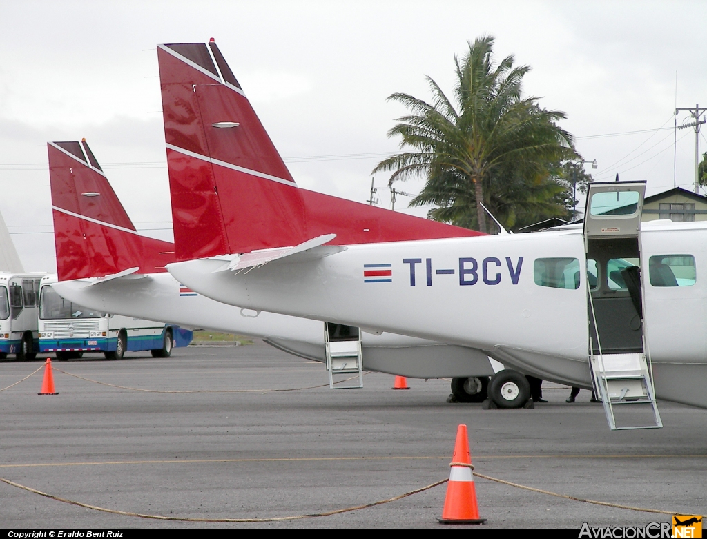 TI-BCV - Cessna 208B Grand Caravan - SANSA - Servicios Aereos Nacionales S.A.