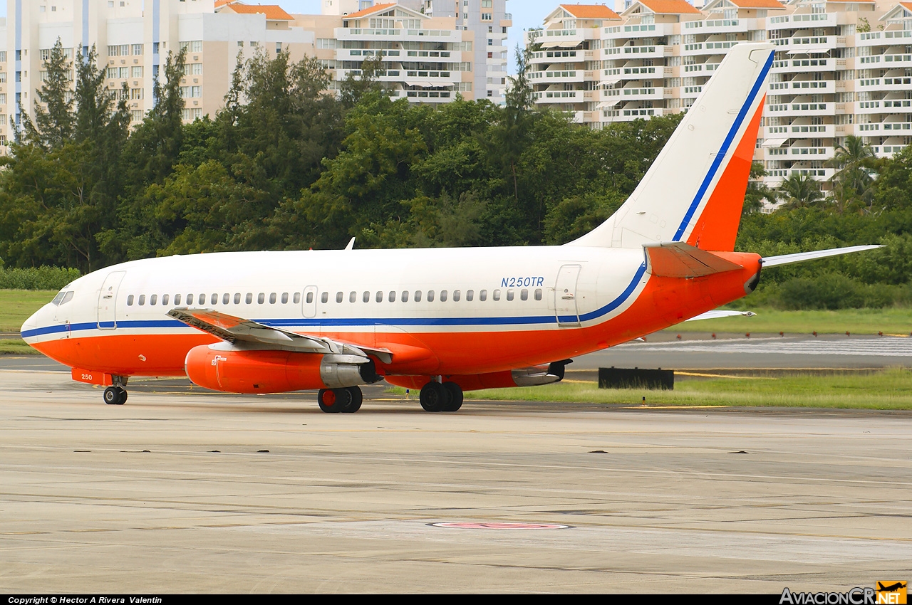 N250TR - Boeing 737-2K5(Adv) - Pace Airlines- (Hooters Air)