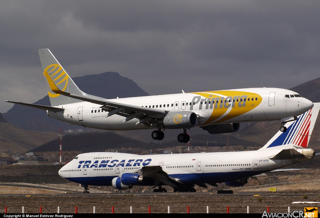 TF-JXE - Boeing 737-8Q8 - Primera