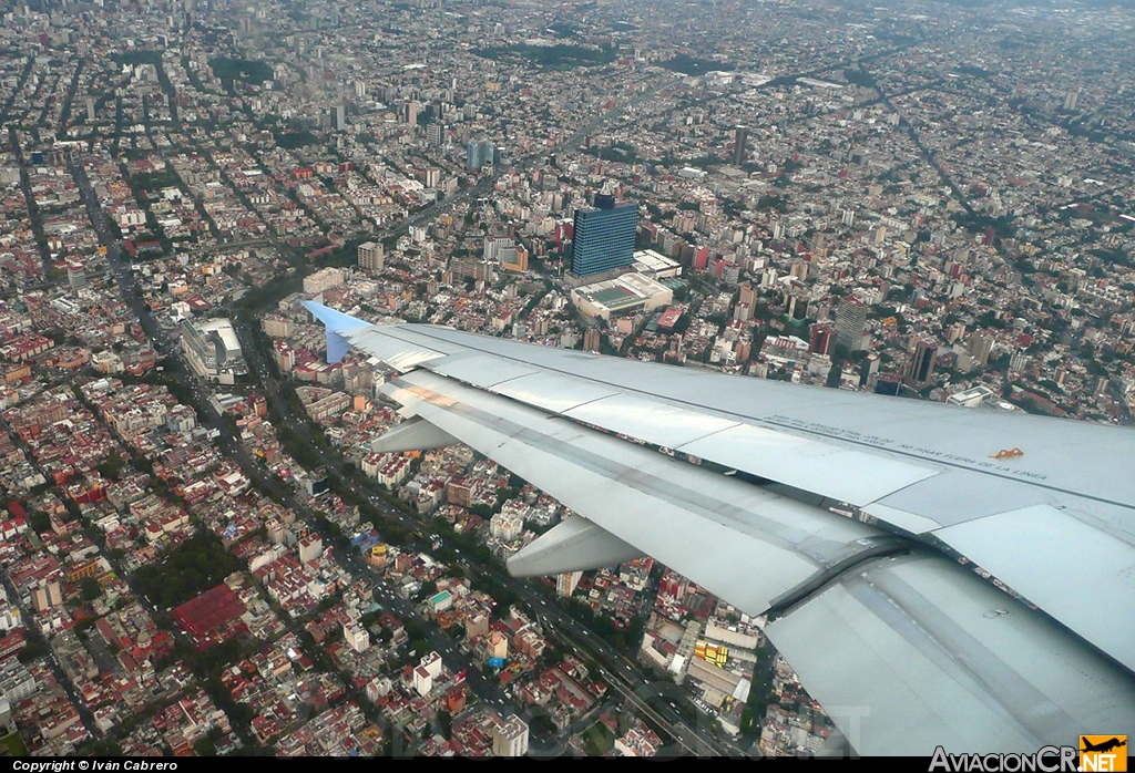 XA-AIJ - Airbus A320-214 - Interjet