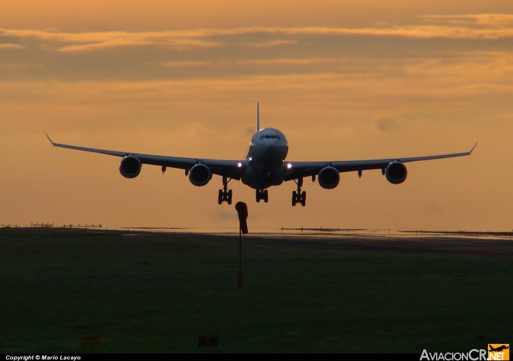 EC-JLE - Airbus A340-642 - Iberia