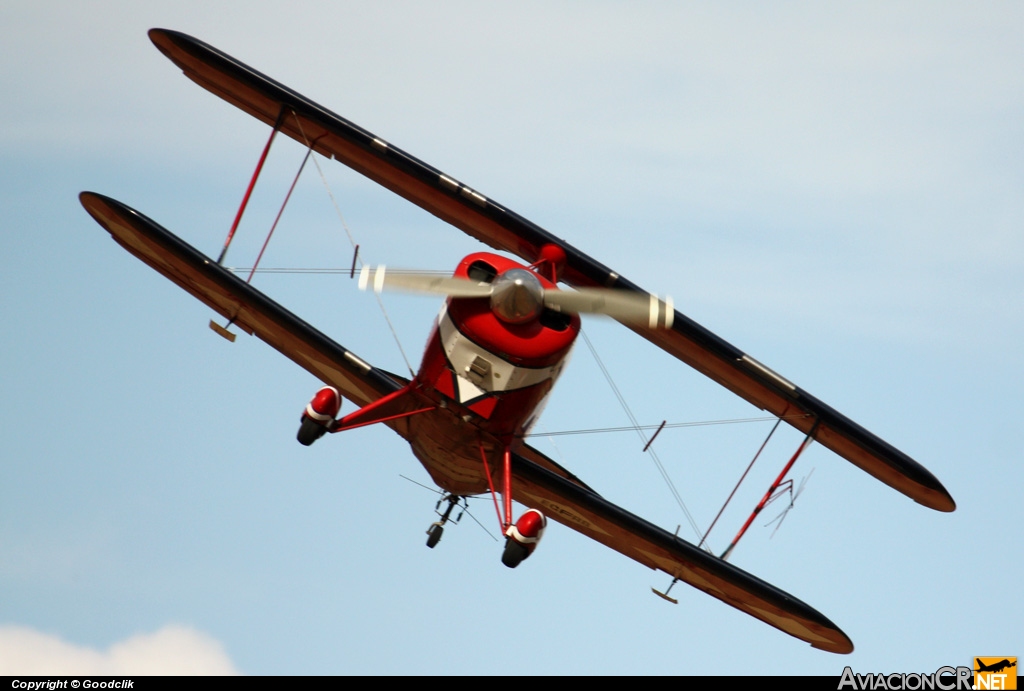 EC-FRB - Aviat S-2B Pitts Special - Privado