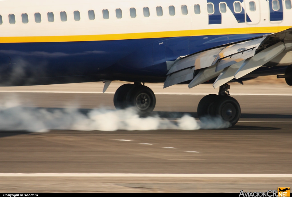  - Boeing 737-8AS - Ryanair