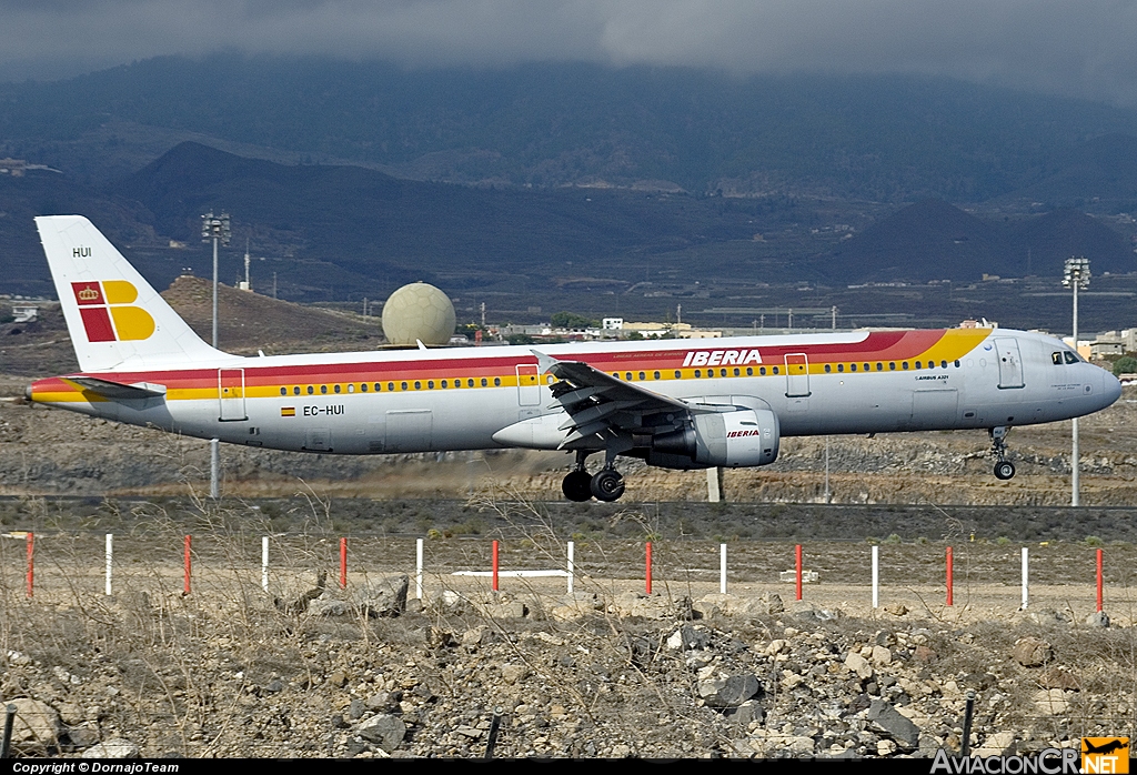 EC-HUI - Airbus A321-211 - Iberia
