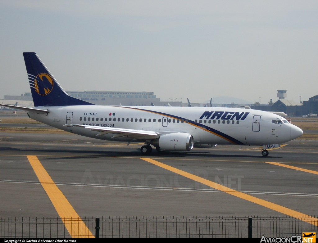 XA-MAB - Boeing 737-377 - Magnicharter