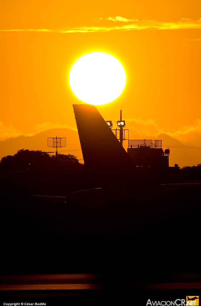 N495TA - Airbus A320-233 - TACA