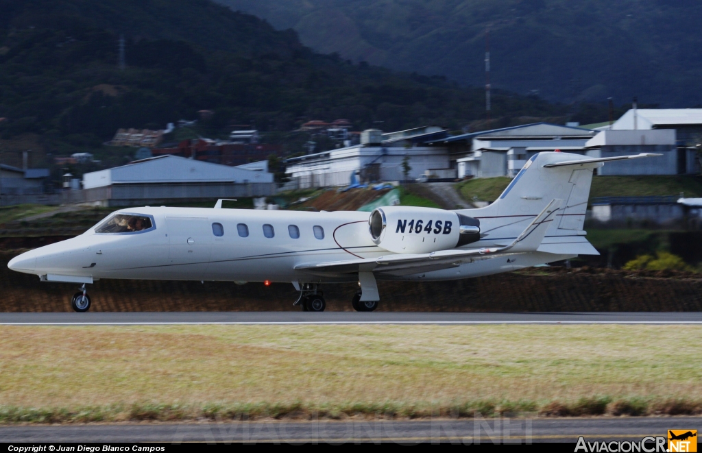N164SB - Learjet 31A - Privado (Transportes H y H)