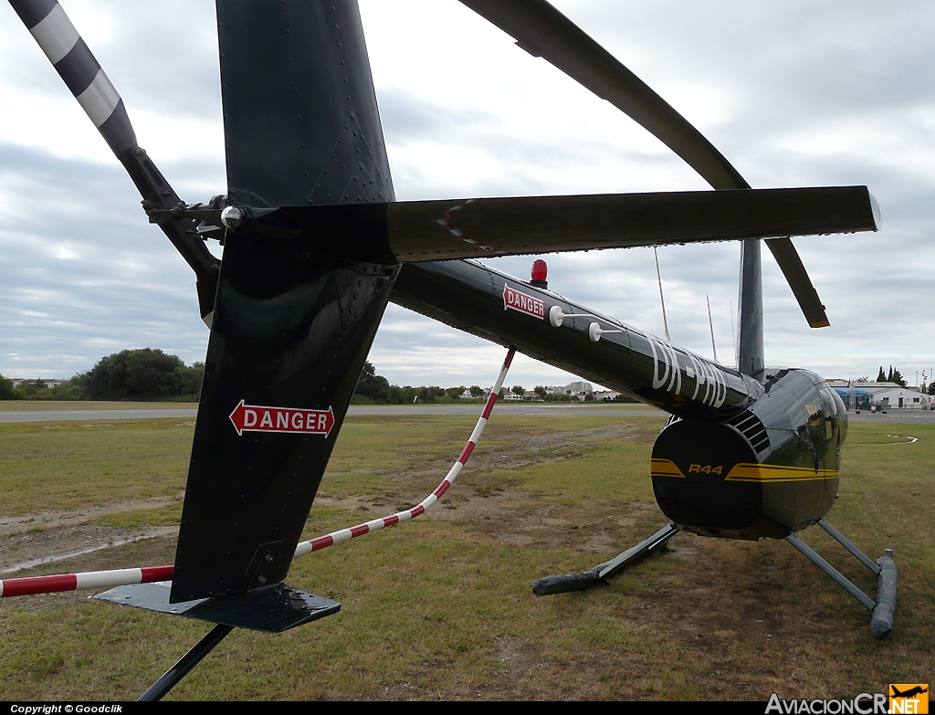 OK-PHO - Robinson R44 Clipper II - Privado