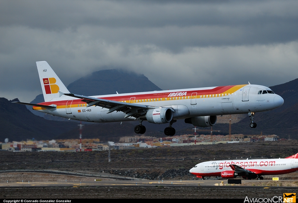 EC-HUI - Airbus A321-211 - Iberia