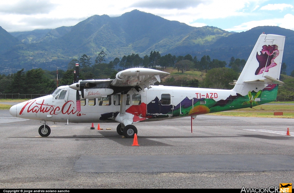 TI-AZD - De Havilland Canada DHC-6-300 Twin Otter - Nature Air