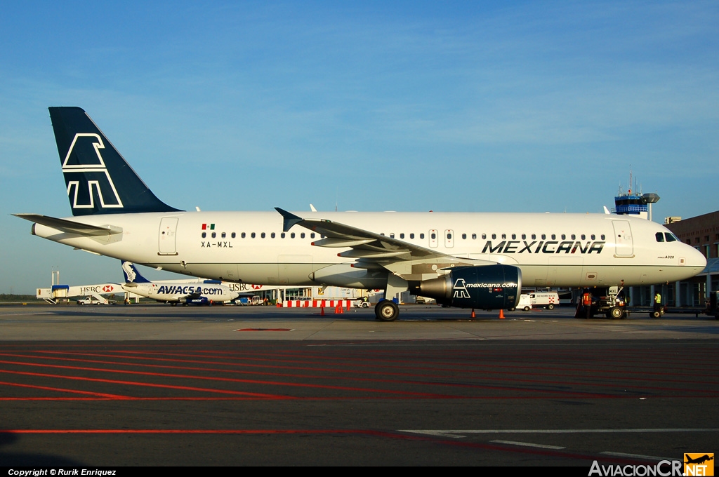 XA-MXL - Airbus A320-214 - Mexicana