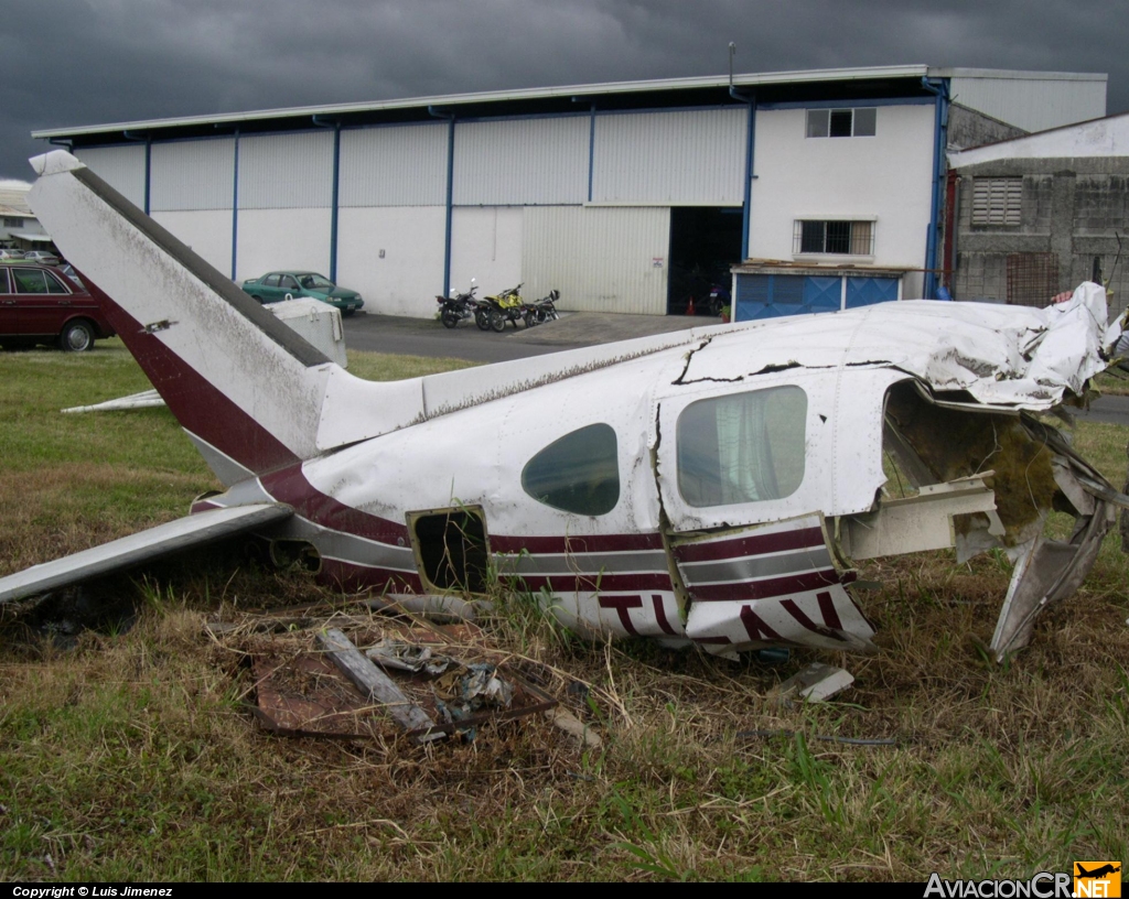 TI-AVP - Piper PA-31-310 Navajo - Desconocida