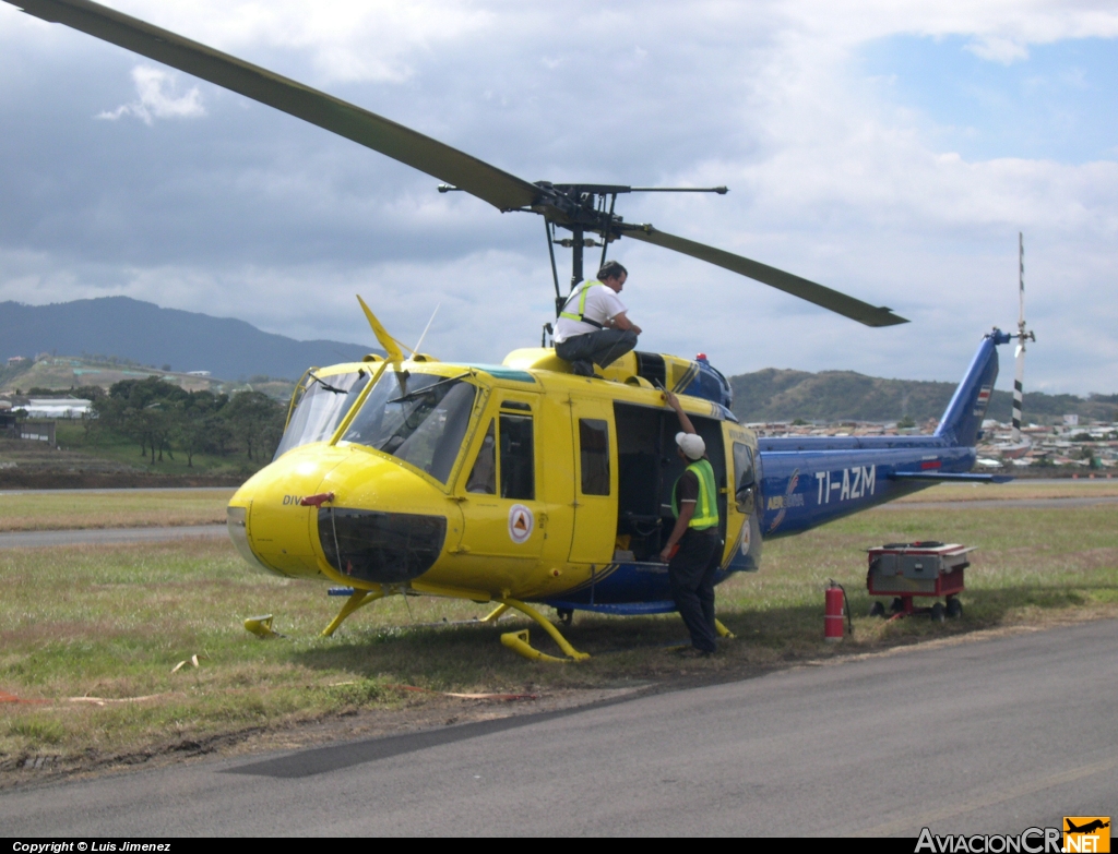 TI-AZM - Bell 205 - Aerodiva