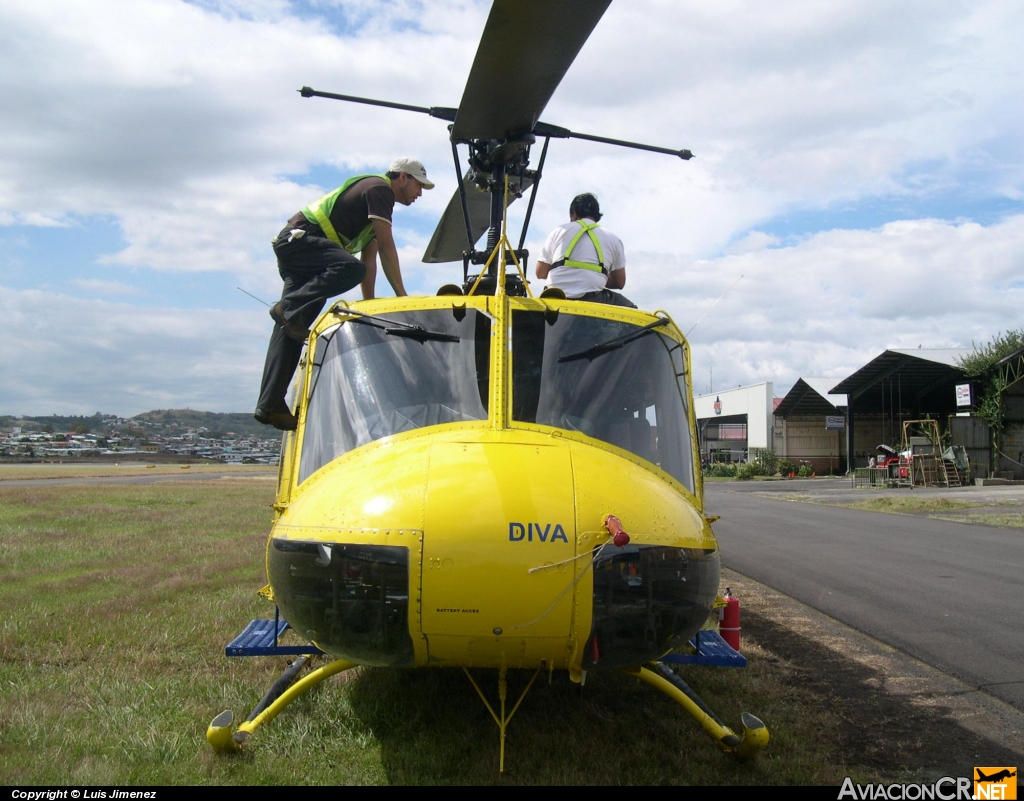 TI-AZM - Bell 205 - Aerodiva